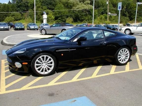 2003 Aston Martin Vantage