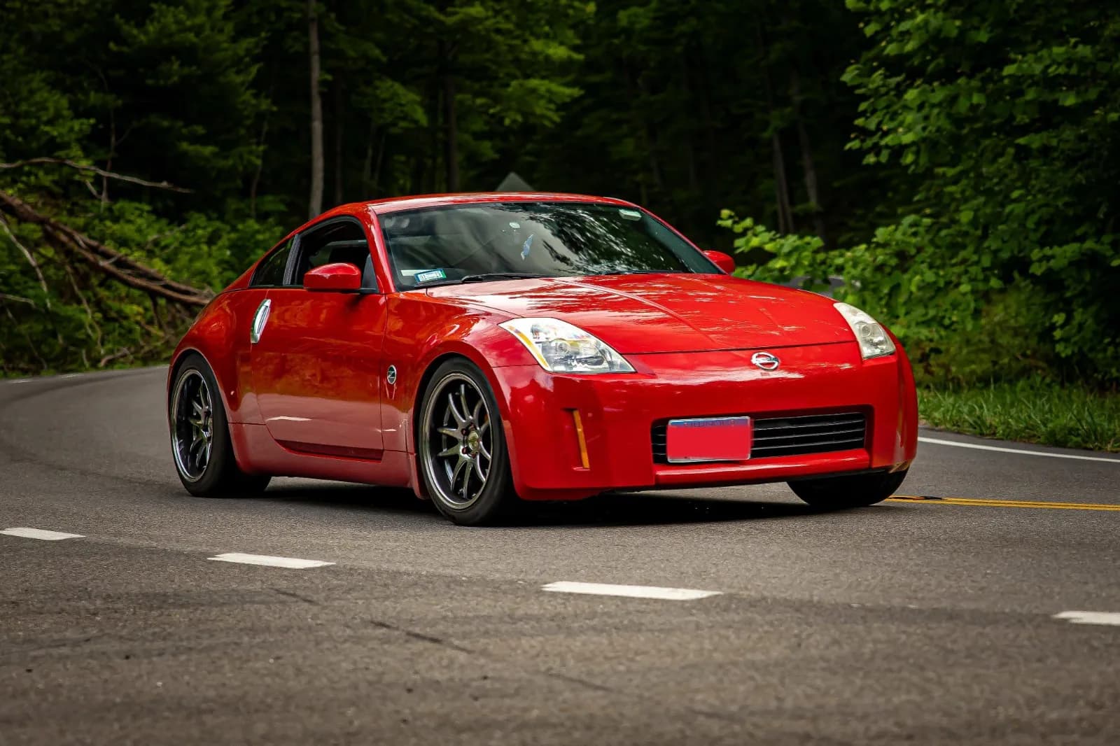 2004 Nissan 350Z - zro_cash's Garage zro_cash's custom 2004 Nissan 350Z build at CarCultureHQ