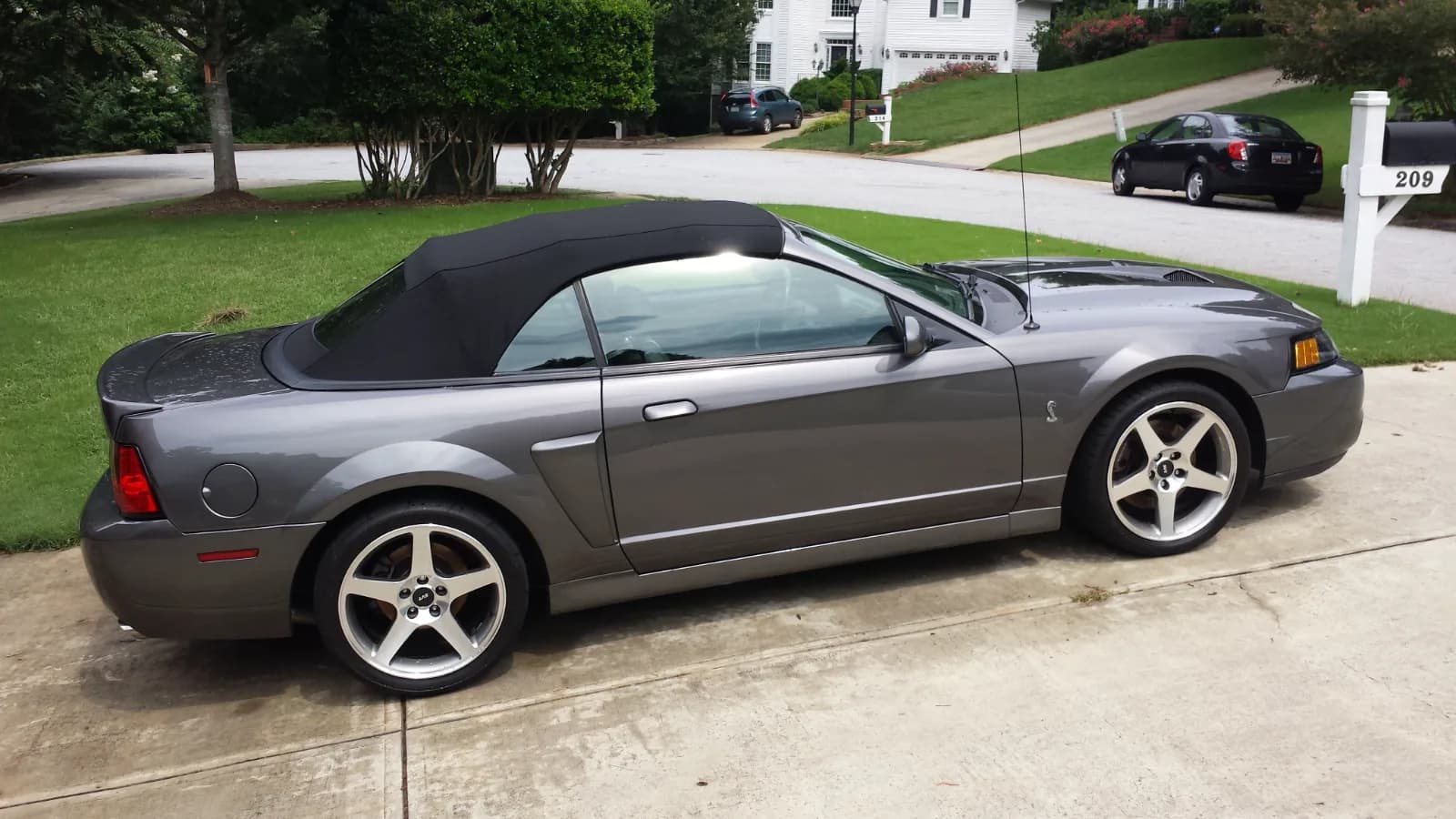 2003 Ford Mustang