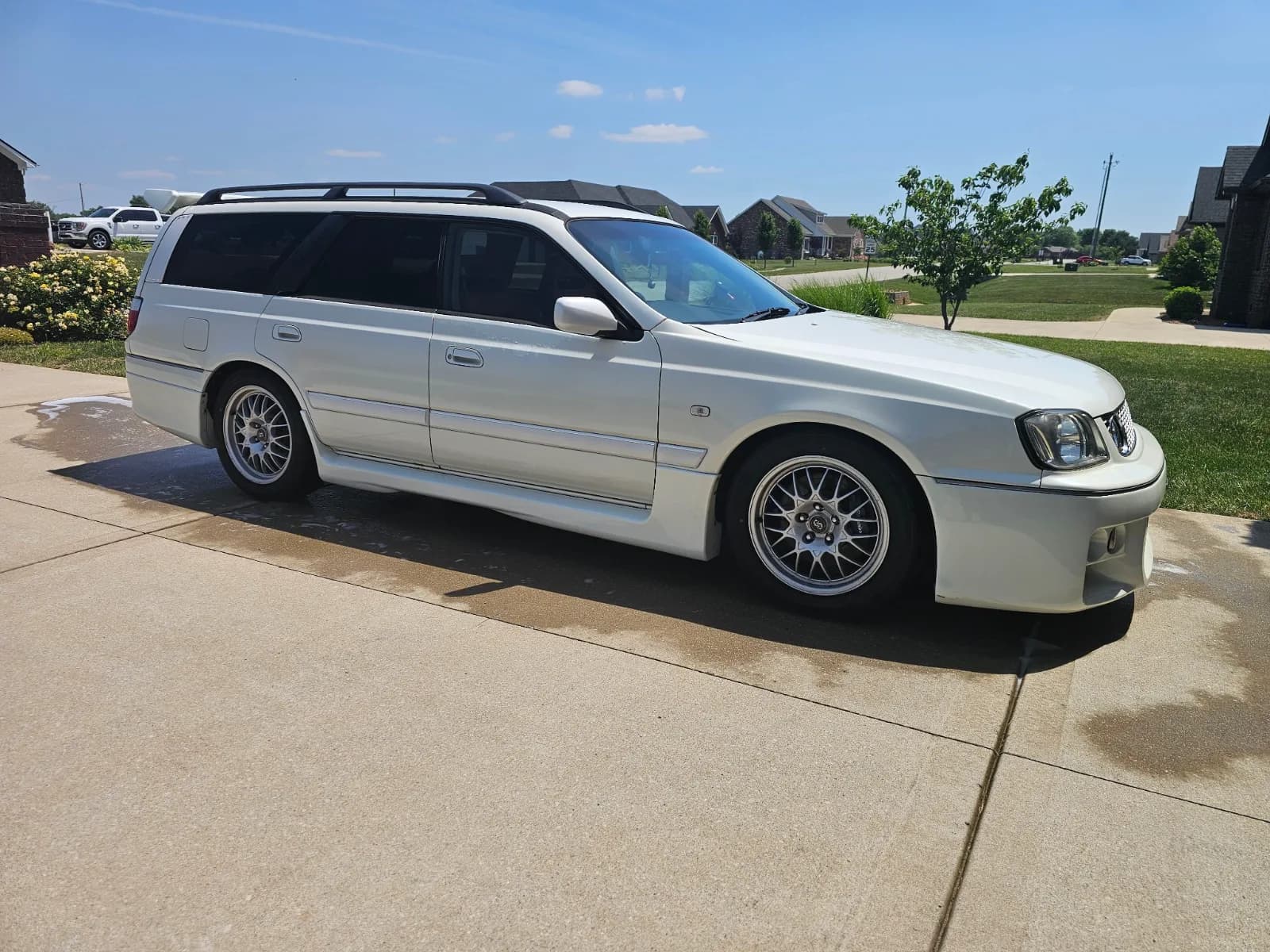 2001 Nissan Stagea - thatcubancarguy's Garage thatcubancarguy's custom 2001 Nissan Stagea build at CarCultureHQ