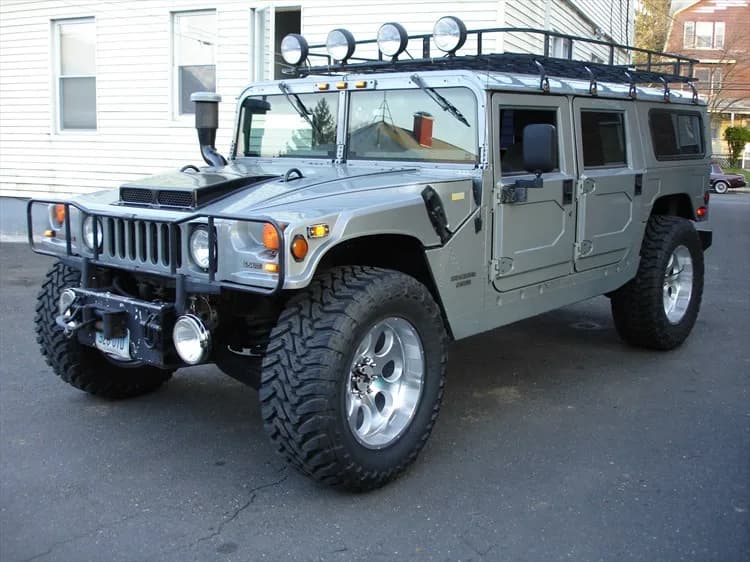 1998 Am General Hummer - earlhummer's Garage earlhummer's custom 1998 Am General Hummer build at CarCultureHQ