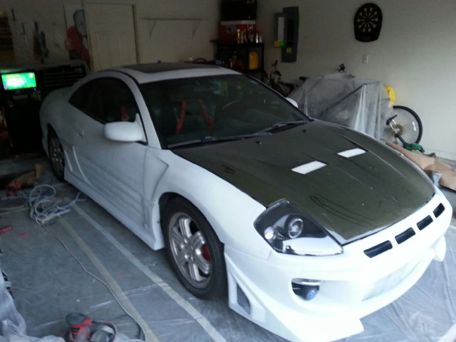 2000 Mitsubishi Eclipse garage profile 2000 Mitsubishi Eclipse owned by Charuto — similar build on CarCultureHQ