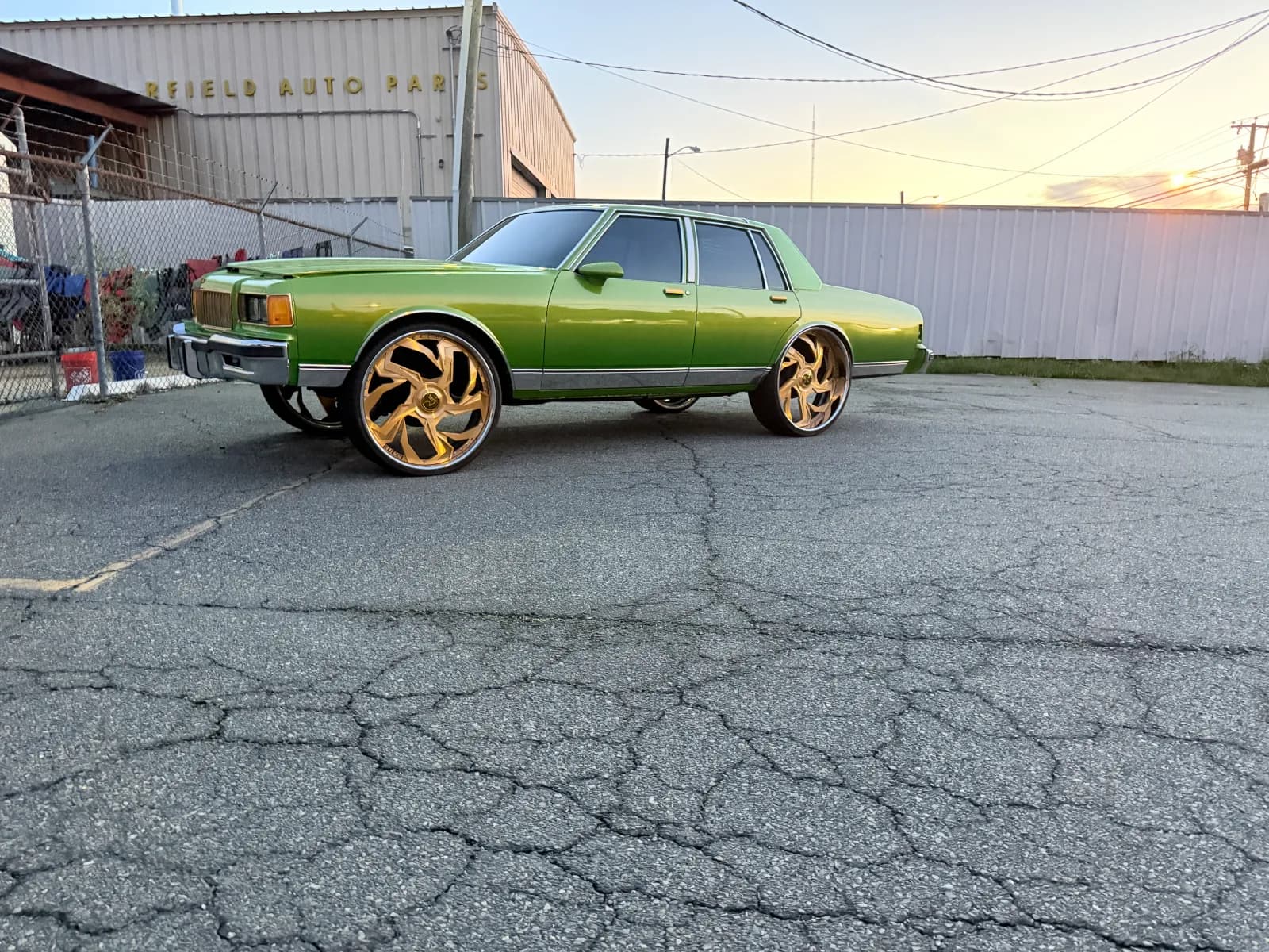 1986 Chevrolet Caprice garage profile 1986 Chevrolet Caprice owned by Slimebox — similar build on CarCultureHQ
