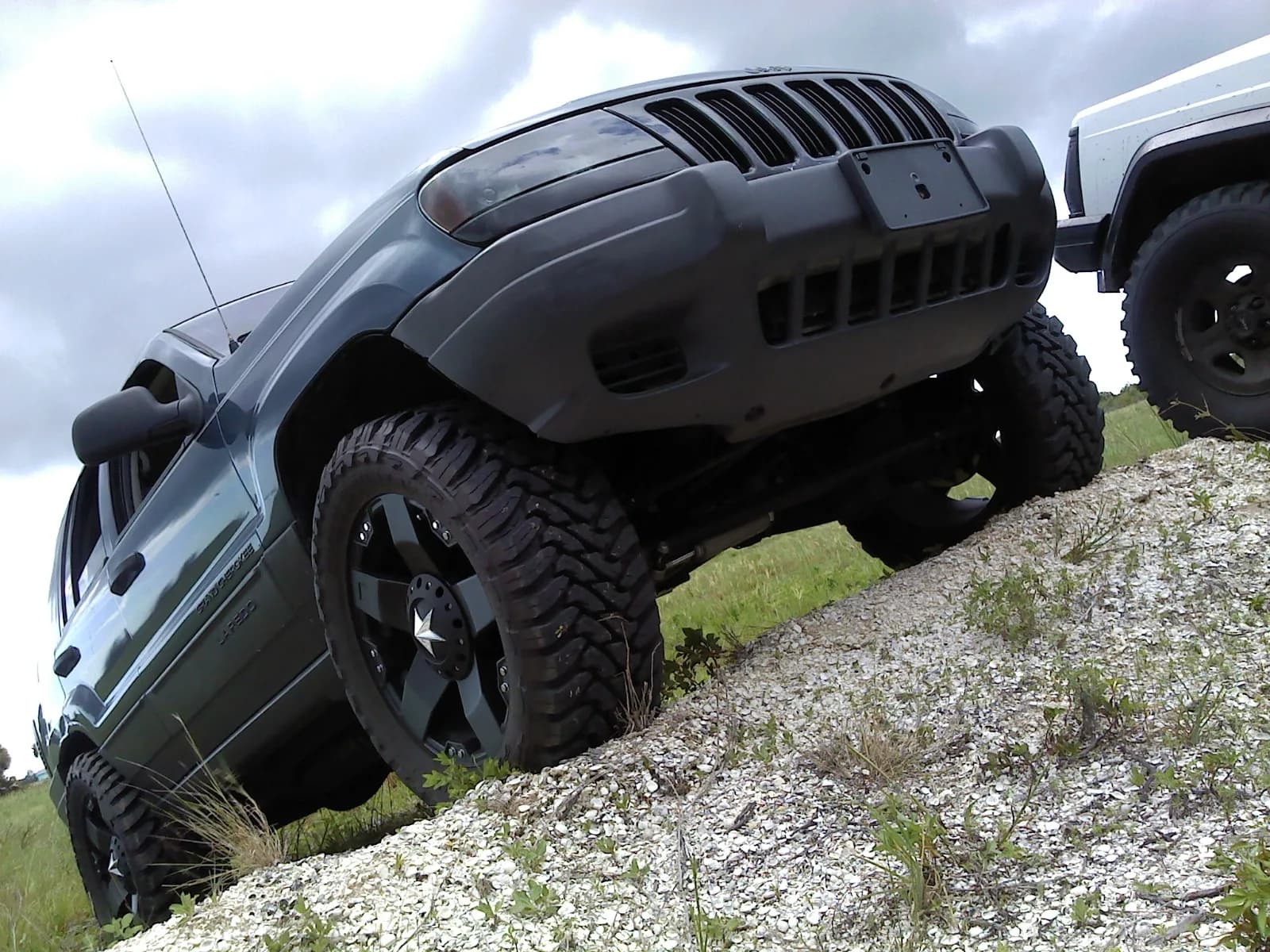 2003 Jeep Grand Cherokee - Lauer22's Garage Lauer22's custom 2003 Jeep Grand Cherokee build at CarCultureHQ