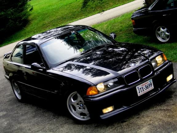 1996 Bmw M3 garage profile 1996 Bmw M3 owned by brianglawson — similar build on CarCultureHQ