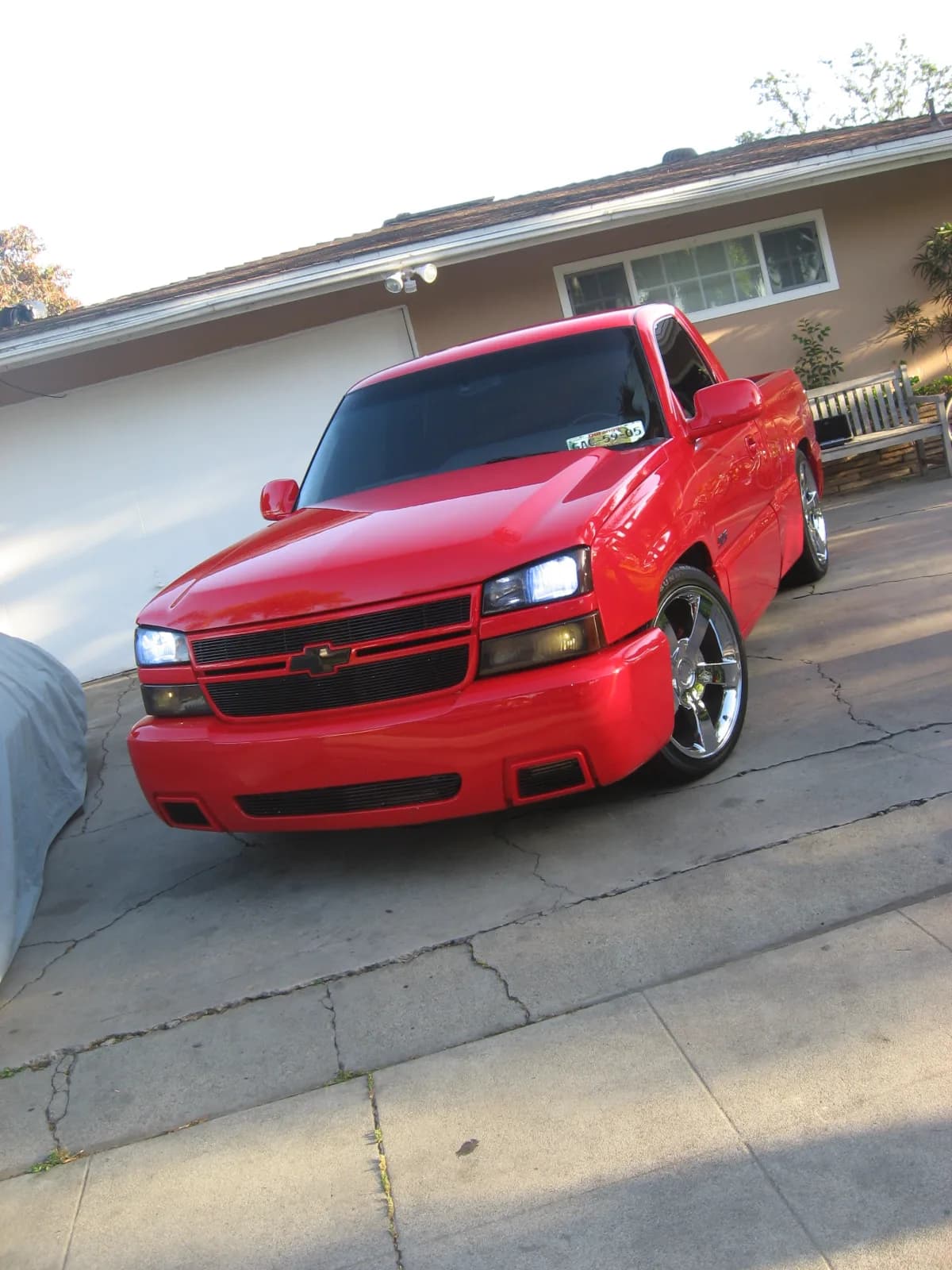 2006 Chevrolet Silverado garage profile 2006 Chevrolet Silverado owned by redsssinglecab06 — similar build on CarCultureHQ