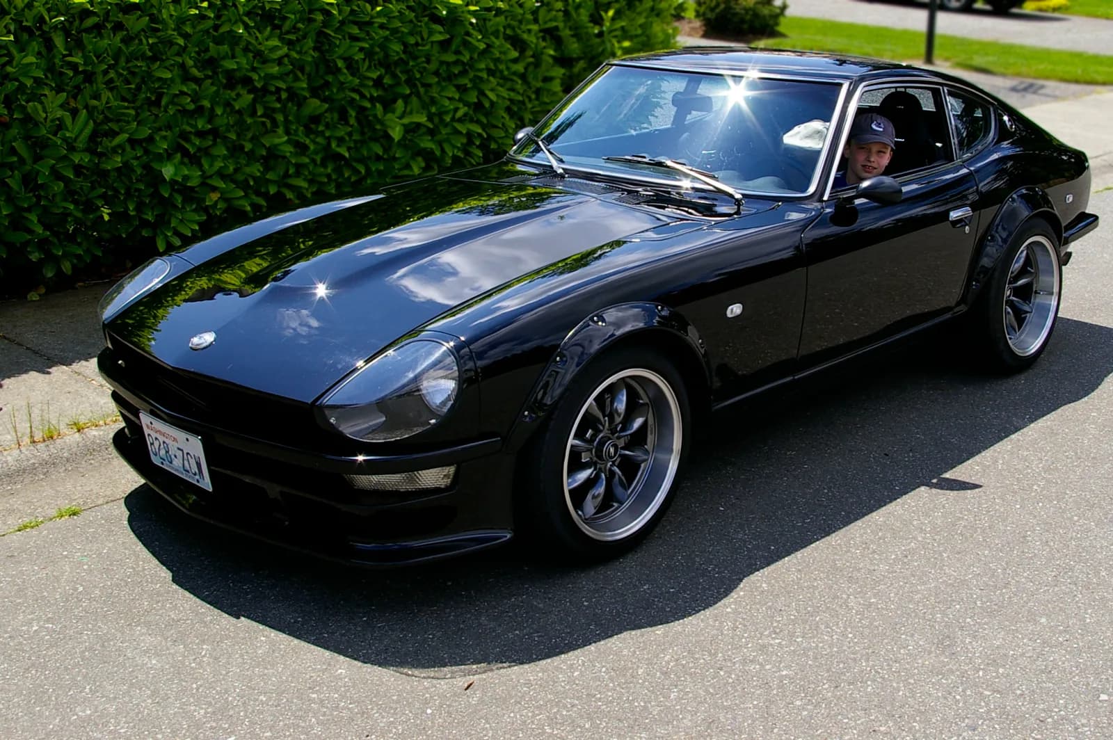 1972 Datsun 240Z garage profile 1972 Datsun 240Z owned by Icehound — similar build on CarCultureHQ