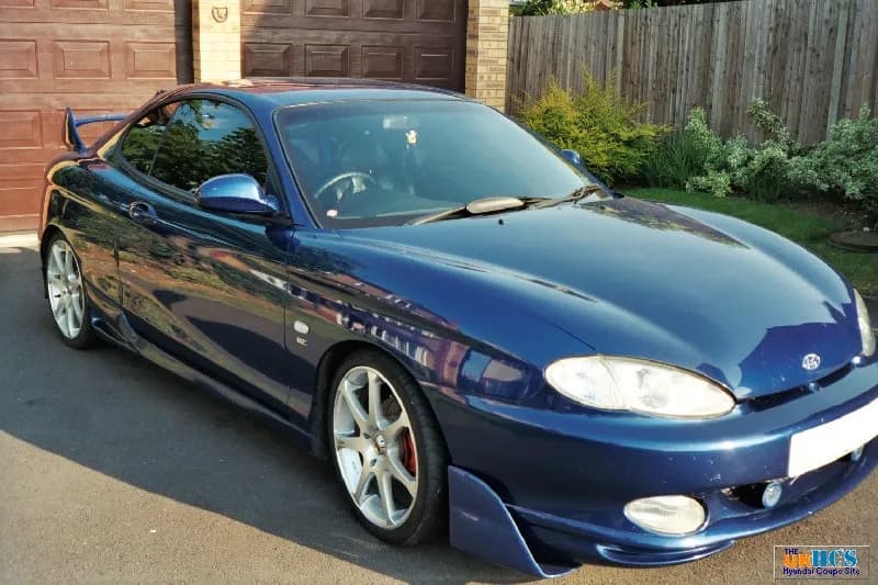 1999 Hyundai Tiburon - Zoe's Garage Zoe's custom 1999 Hyundai Tiburon build at CarCultureHQ