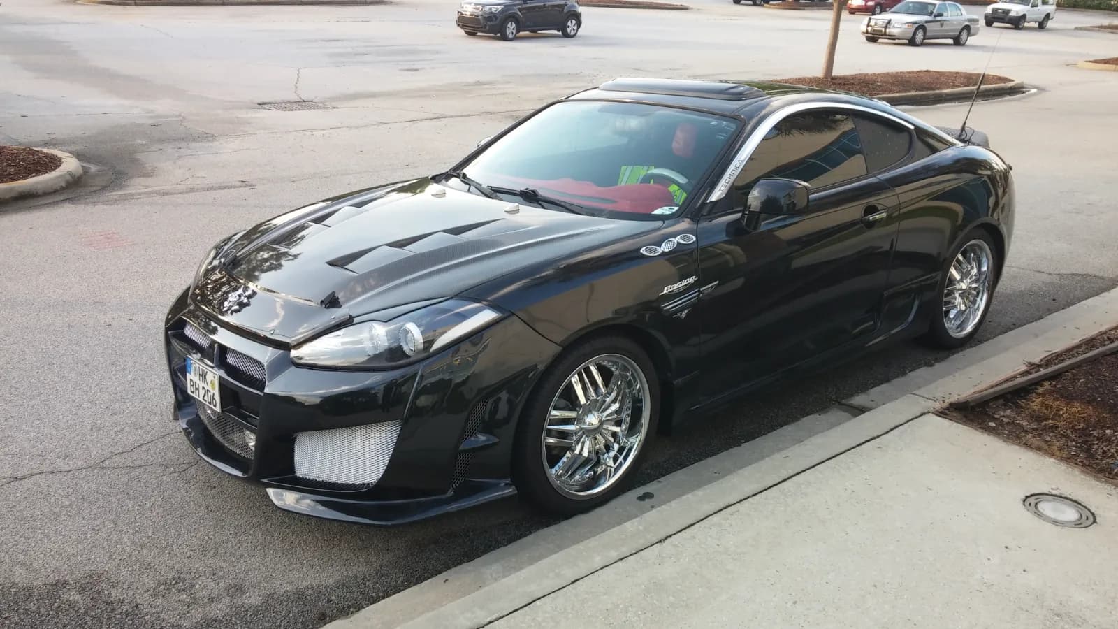 2007 Hyundai Tiburon garage profile 2007 Hyundai Tiburon owned by WendiHandy — similar build on CarCultureHQ
