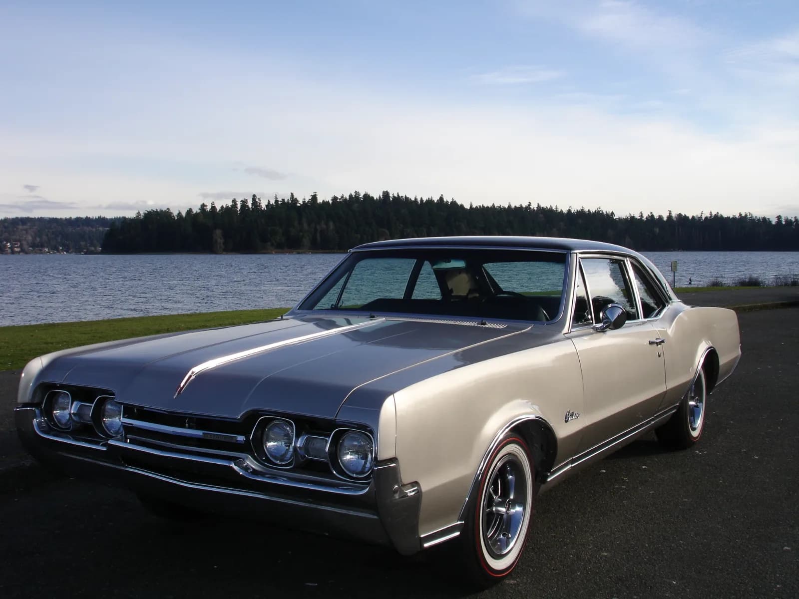 1967 Oldsmobile Cutlass Supreme - URNVS's Garage URNVS's custom 1967 Oldsmobile Cutlass Supreme build at CarCultureHQ