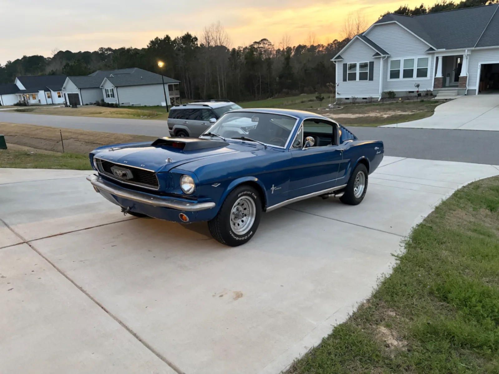 1965 Ford Mustang - beeblebrox's Garage beeblebrox's custom 1965 Ford Mustang build at CarCultureHQ