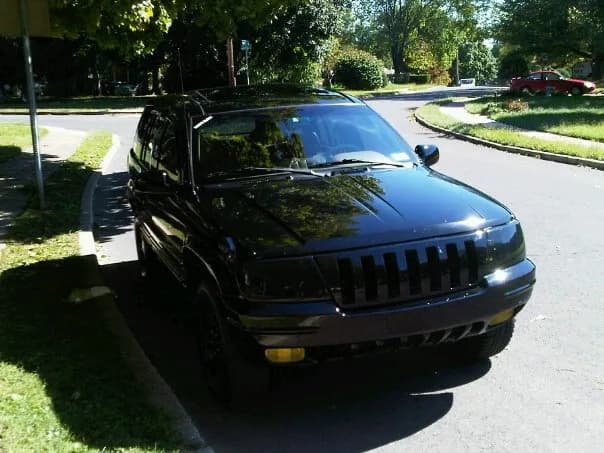 1999 Jeep Grand Cherokee - jwalt10990's Garage jwalt10990's custom 1999 Jeep Grand Cherokee build at CarCultureHQ