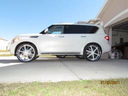 2011 Infiniti QX56