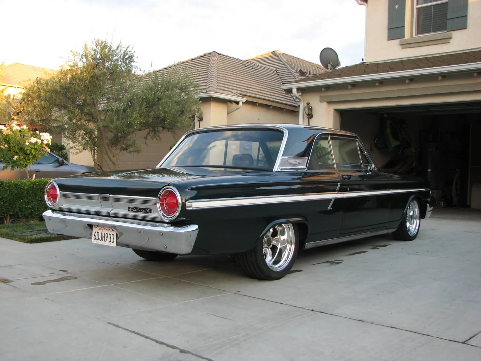 1964 Ford Fairlane - NoTBolt's Garage NoTBolt's custom 1964 Ford Fairlane build at CarCultureHQ