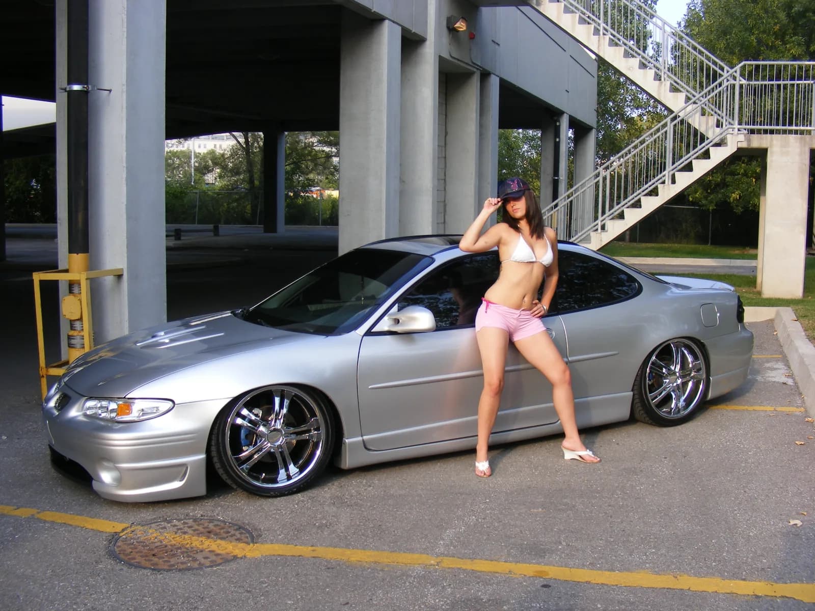 2001 Pontiac Grand Prix garage profile 2001 Pontiac Grand Prix owned by 1uvakind — similar build on CarCultureHQ
