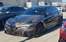 2018 Alfa Romeo Giulia (952)